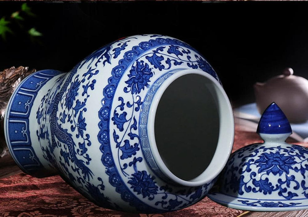 Blue Classic Porcelain Vase - HauSweet