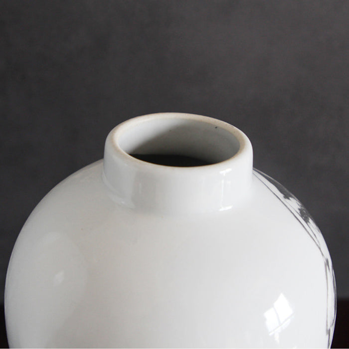 White Modern Japanese Style Floor Vase