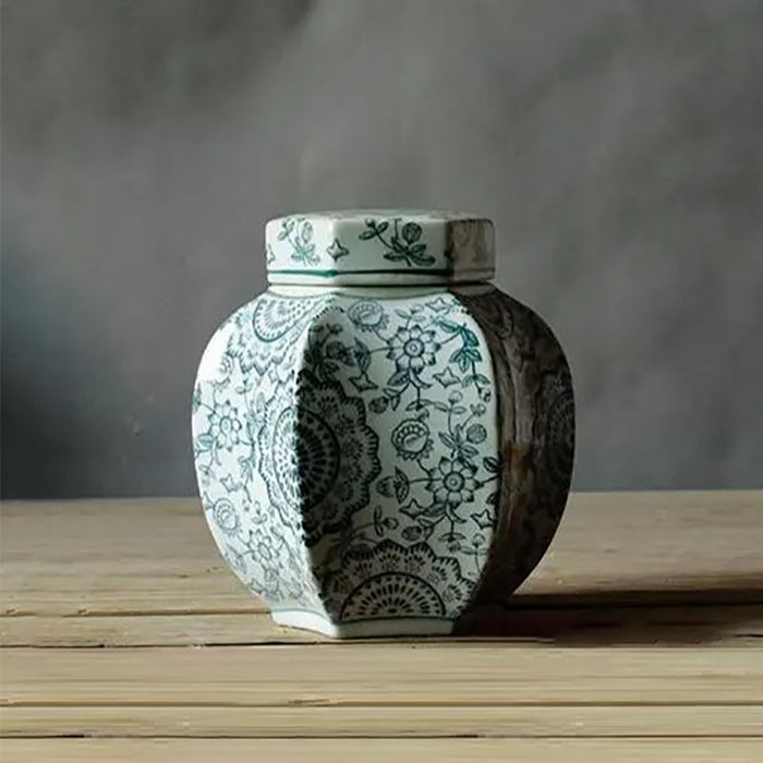 Chinese Classical Blue and White Ceramic Jar