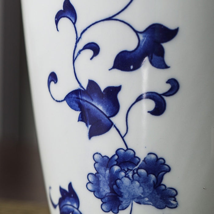 Jingdezhen Hand-Painted Blue Flower Vase-3